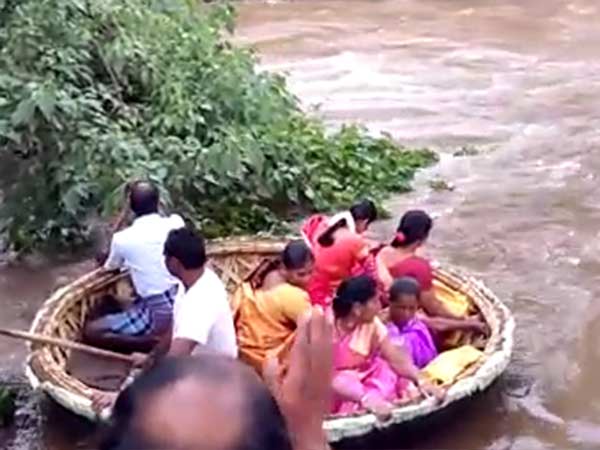 பரிசல் இயக்கவும் தடை