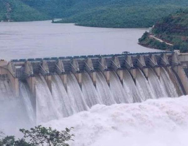 Flood Alert in Mahanadi Flood Alert in Mahanadi