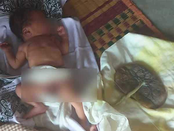கதவை இழுத்து மூடினர்