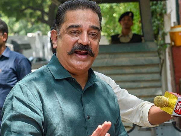 Actor Kamal Haasan life secret: Sister Nalini says, he was with Arignar Anna lap Actor Kamal Haasan life secret: Sister Nalini says, he was with Arignar Anna lap