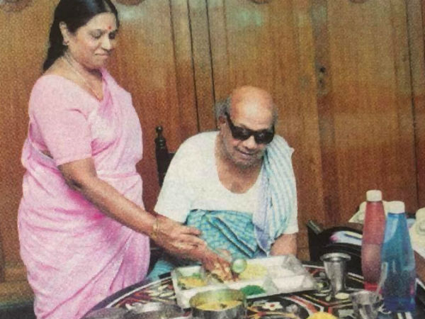 சிஐடி காலனியில் மதிய உணவு: