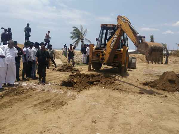 Process is started to cremate Karunanidhi in Marina Process is started to cremate Karunanidhi in Marina