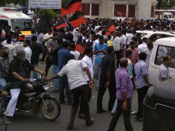 மொத்த இந்தியாவும் ஒரே குரலில்