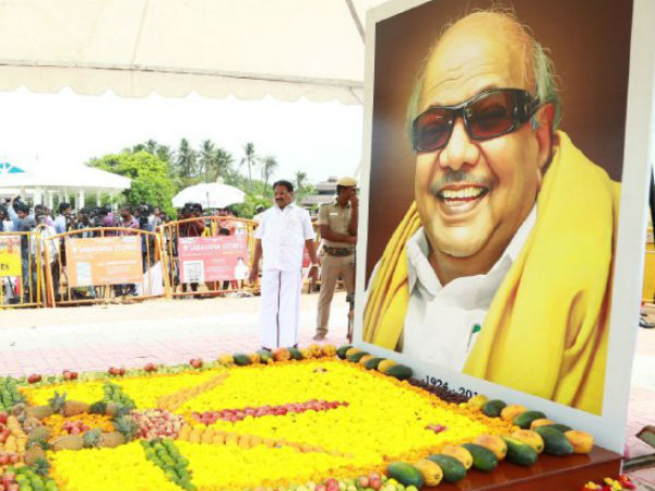 ஸ்டாலினை சந்தித்து ஆறுதல்