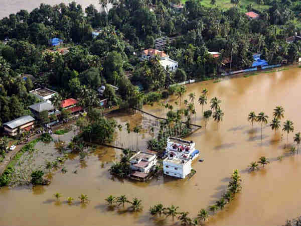 Kerala floods: Death toll rises to 29, CM conducts aerial survey of flood affected areas Kerala floods: Death toll rises to 29, CM conducts aerial survey of flood affected areas