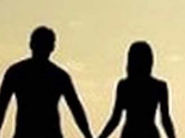 முன்னாள் காதலர்கள் திருமணம்