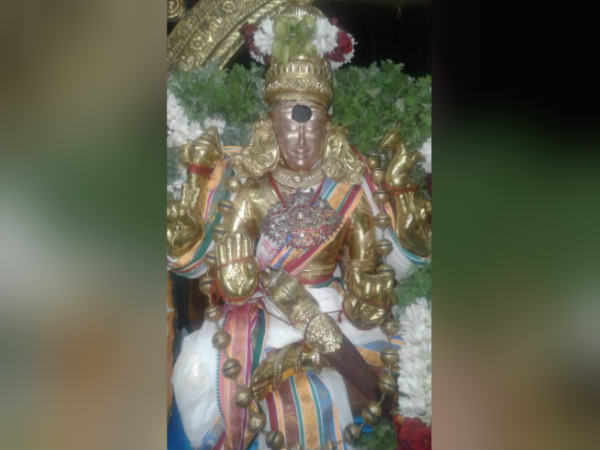 சொக்கநாதருக்கு பட்டாபிஷேகம்
