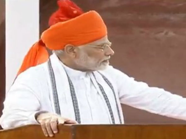 PM Narendra Modi attacks the Congress government PM Narendra Modi attacks the Congress government