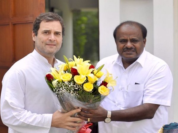 டெல்லியில் பிஸி