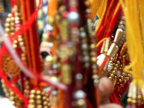 சகோதரர்கள் பாசம்