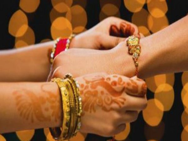 பரிசுபொருள் எங்கே?