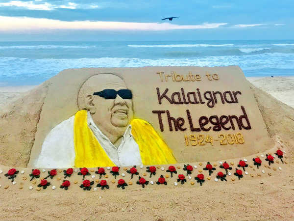 sand art for karunanidhi in puri beach sand art for karunanidhi in puri beach