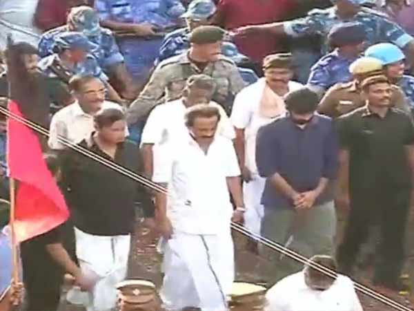 Karunanidhi: Stalin Walks all the way with DMK cadres Karunanidhi: Stalin Walks all the way with DMK cadres