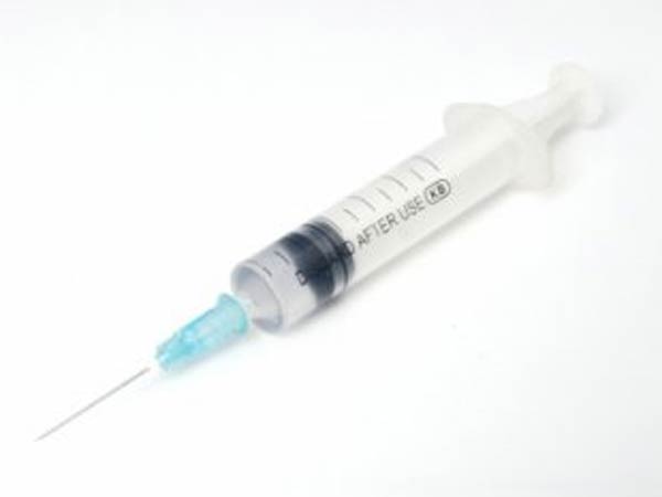 9 needles removed from throat of 14 year old girl 9 needles removed from throat of 14 year old girl