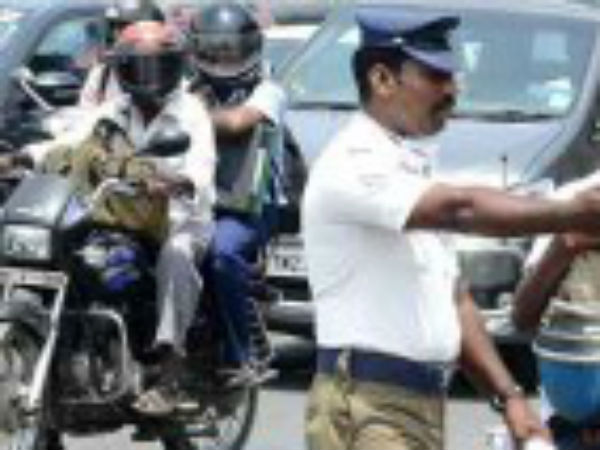 சாவியை எடுத்த போலீஸ்