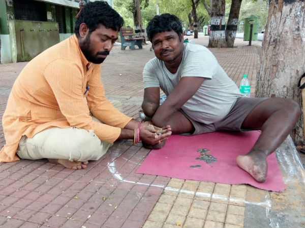 கை, கால் இழந்த பிச்சைக்காரர், தொழுநோயாளிகள் அளித்த வெள்ள நிதி.. திருவண்ணாமலையின் ஈர மனங்கள்! 
