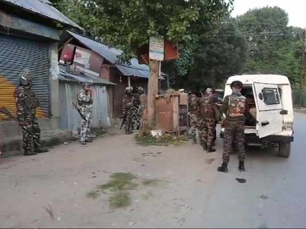 Sopore Encounter: Two terrorists have been gunned down by security forces Sopore Encounter: Two terrorists have been gunned down by security forces