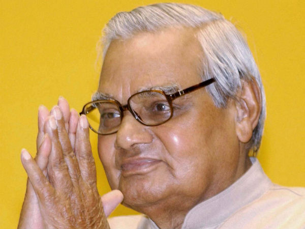 Atal Bihari Vajpayee passes away Atal Bihari Vajpayee passes away