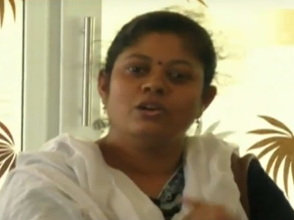 இருவரும் முனைவர் பட்டம்