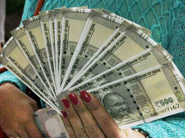 500 ரூபாய் நோட்டுகள்