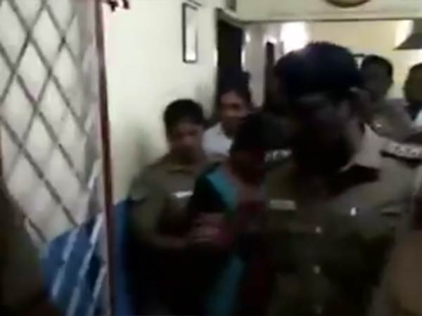 ஹவுஸ் அரெஸ்ட்