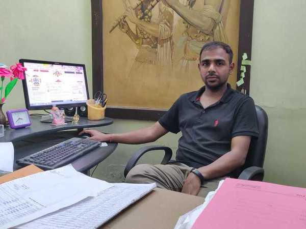 AIR Darbhangas social media push takes radio programmes beyond Bihar AIR Darbhangas social media push takes radio programmes beyond Bihar