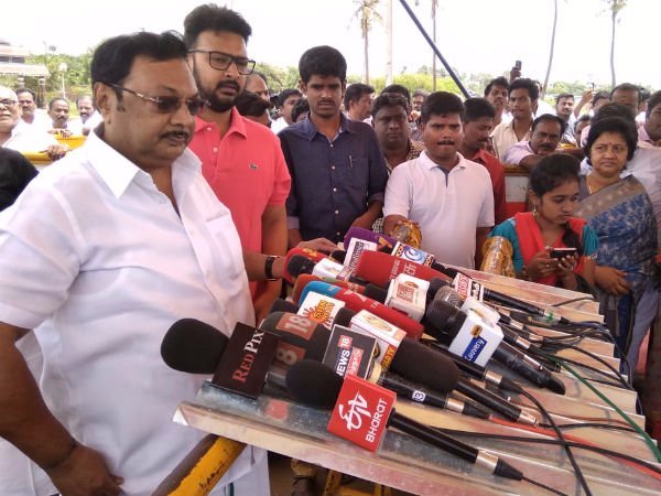 குணமடையட்டும் என காத்திருந்தேன்