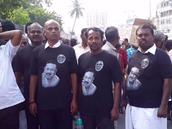 எத்தனை பேர் கலந்து கொள்கிறார்கள்