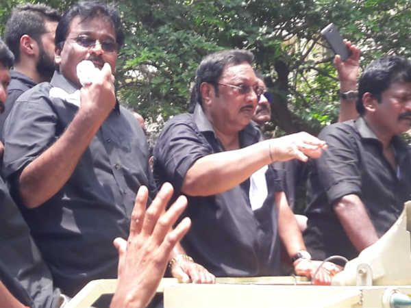 கோபத்தில் அழகிரி