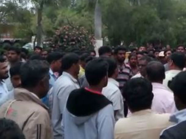 Two employees dead by poisonous gas in a private company Two employees dead by poisonous gas in a private company