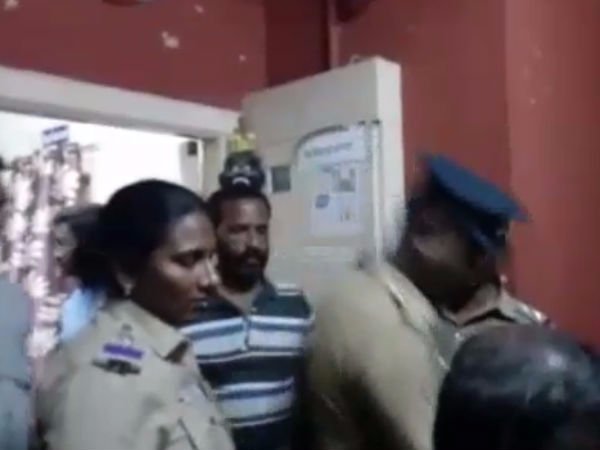 லாரி ஏறும்