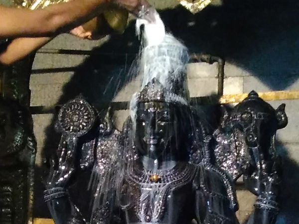 Purattasi EKadesi and Tiruvonam abishekam at Sri dhanvantri peedam Purattasi EKadesi and Tiruvonam abishekam at Sri dhanvantri peedam