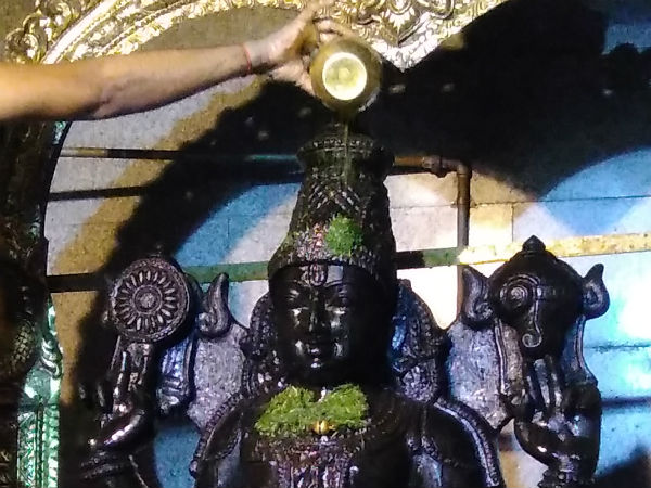 Purattasi EKadesi and Tiruvonam abishekam at Sri dhanvantri peedam Purattasi EKadesi and Tiruvonam abishekam at Sri dhanvantri peedam