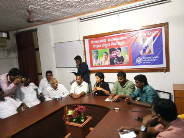 நீயும் நானும் ஒன்றுதான்