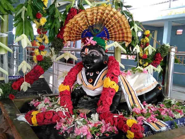 Krishna jayanthi 2018 - Story of lord krishna padam kolam Krishna jayanthi 2018 - Story of lord krishna padam kolam