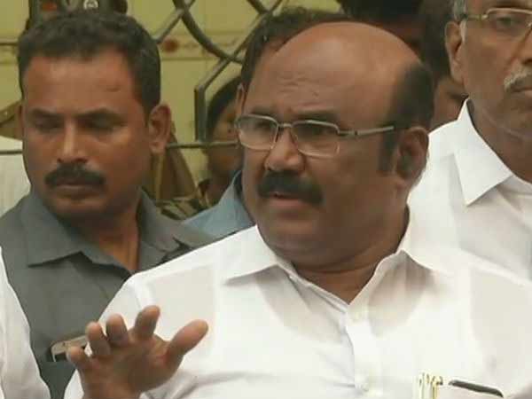 நகல் எப்போது வந்தது?