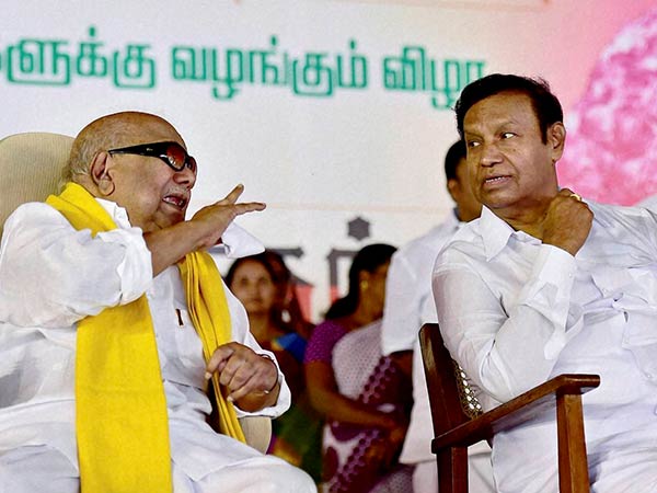 வெறித்தனமான பாசம்