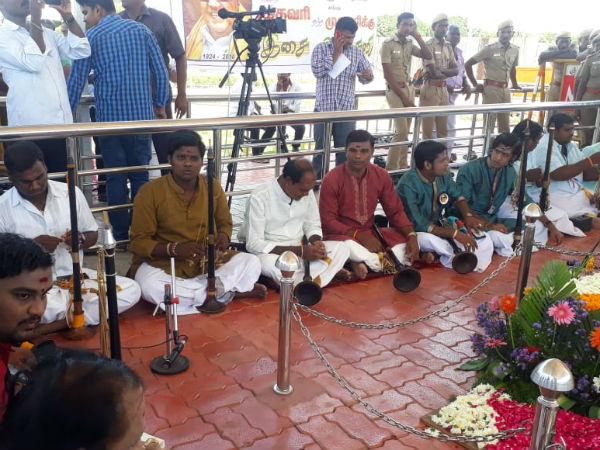 Poets pays homage to Karunanidh today in Chennai Poets pays homage to Karunanidh today in Chennai