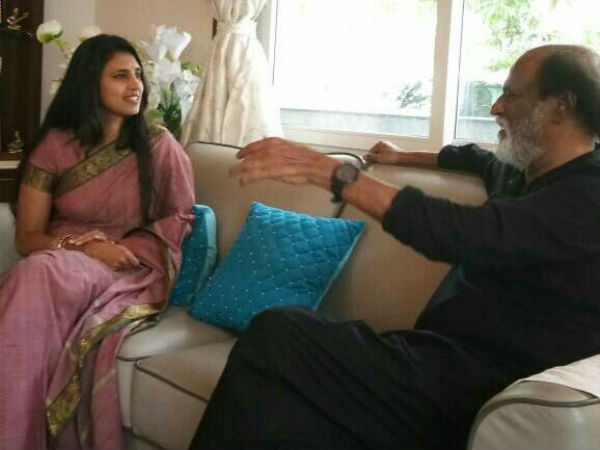 Actress Kasthuri askss that why Rajinikanth not commented on Sophia issue? Actress Kasthuri askss that why Rajinikanth not commented on Sophia issue?