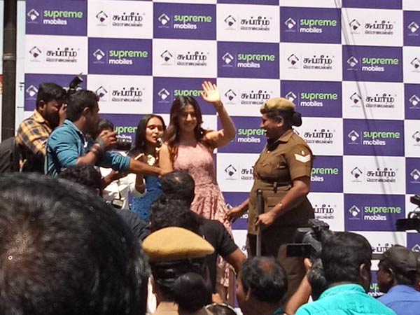 கவர்ச்சி மழை