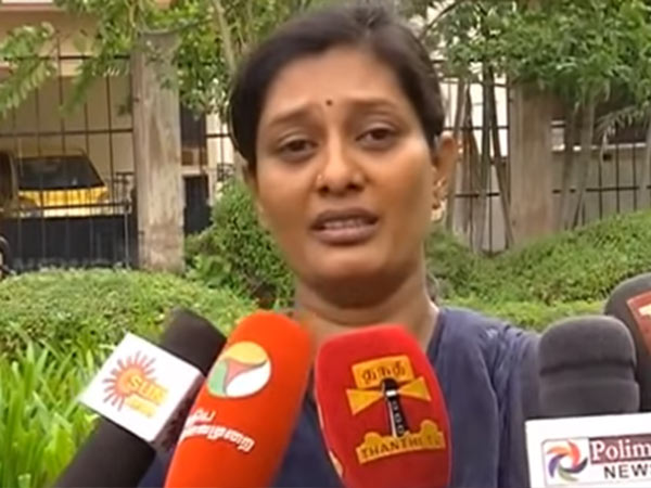 பல பெண்களுடன் தொடர்பு