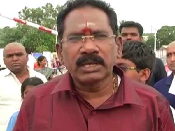 சாணம்கூட சாமியாகும்