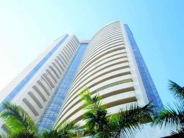 Mumbai Share Market faces a huge down after last Friday loss Mumbai Share Market faces a huge down after last Friday loss