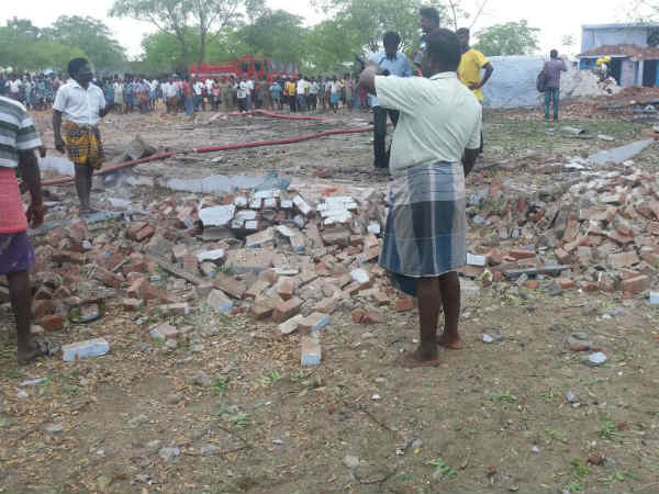 3 killed in Sivakasi cracker unit accidents 3 killed in Sivakasi cracker unit accidents