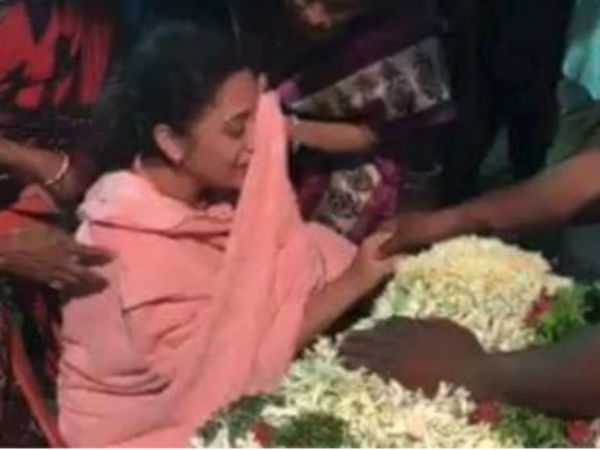 கர்ப்பத்தை கலைக்க சொன்னார்கள்