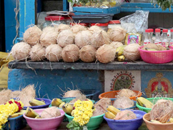 No sale for groceries inside the temple says Hindu Religious and Charitable Endowments No sale for groceries inside the temple says Hindu Religious and Charitable Endowments