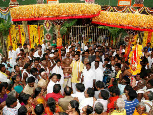 Traditional umbrellas to reach Tirumala from Chennai on Tomorrow Traditional umbrellas to reach Tirumala from Chennai on Tomorrow