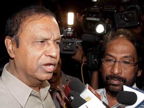 தரைவழி போக்குவரத்து அமைச்சர்