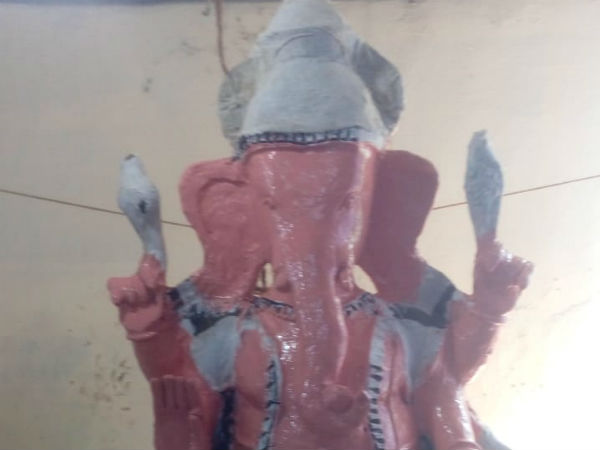 சிலை நிறுவ கட்டுப்பாடு