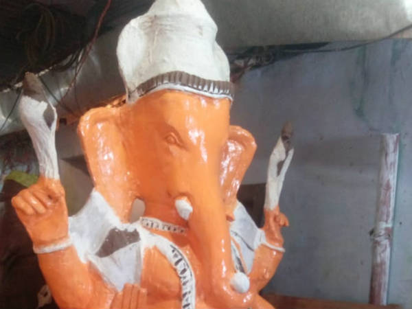 மண் கிடைப்பதில் தட்டுப்பாடு